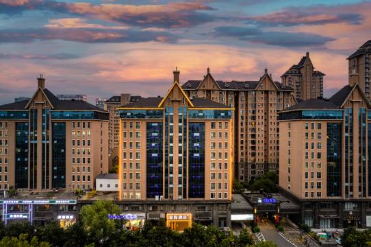 hotel overview picture