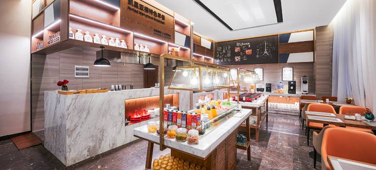 凯里亚德酒店(武汉天地汉口江滩店)图片