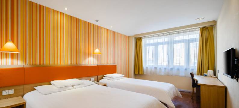 云杉精选酒店(沈阳三好街医大二院店)图片