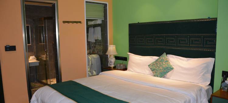 怡来精品酒店(宣威火车站店)图片