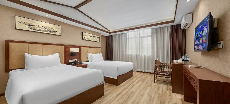 东方客栈(东莞樟木头火车站观音山店)图片