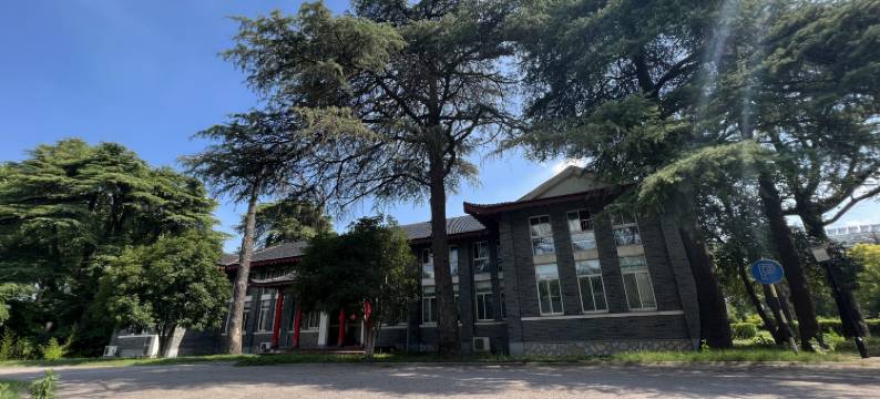 吉时住精品酒店(中山陵下马坊地铁站店)图片