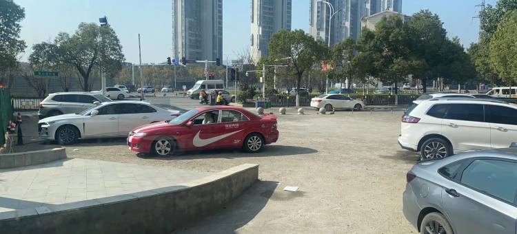 非可酒店(民园路西地铁站店)图片