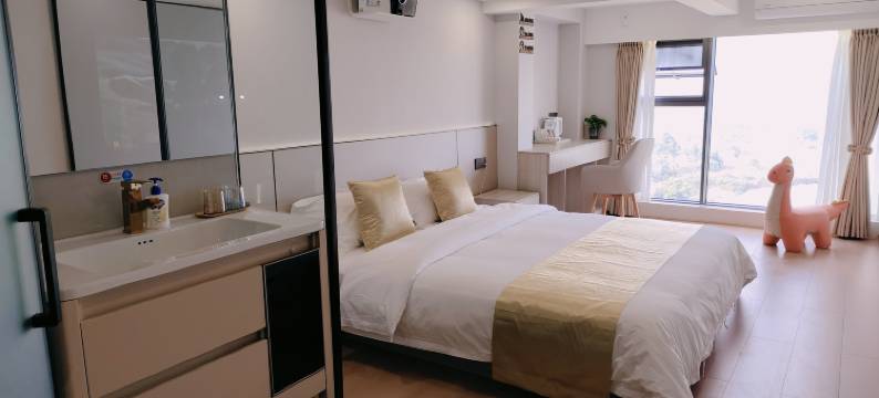 自贡一家民宿(方特恐龙王国店)图片