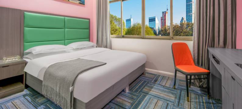 幻城酒店(湖南工商大学西门汽车西站店)图片