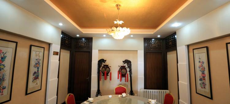 东尊山庄(泰山中天门景区店)图片