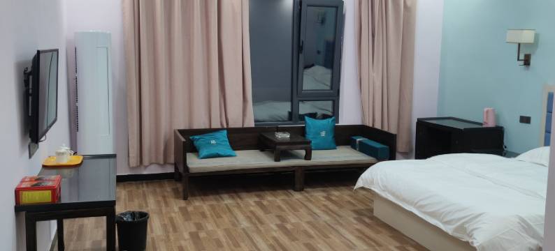 满满民宿(八里沟景区店)图片