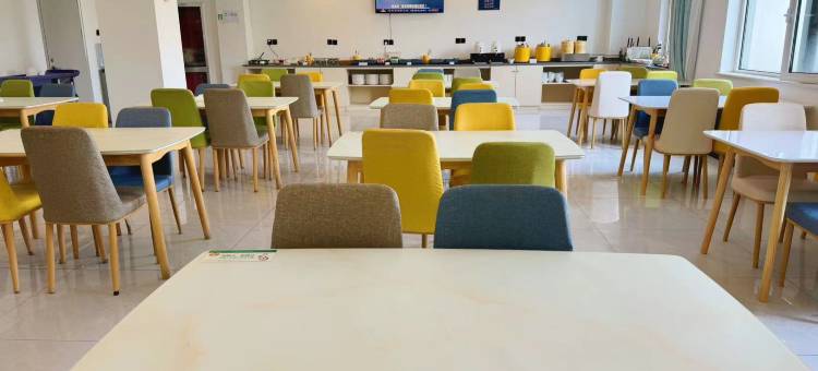 格美酒店(淄博职业学院店)图片