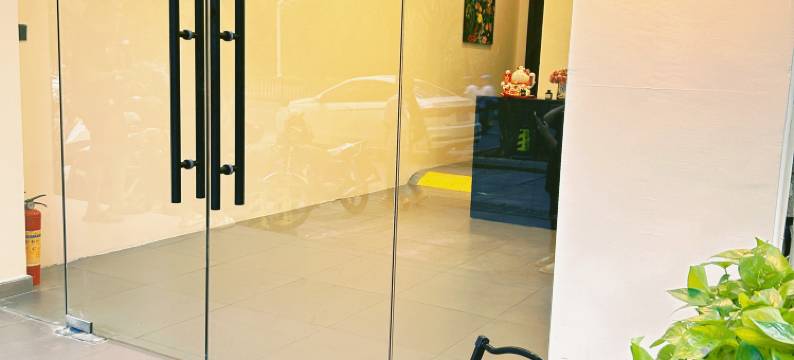 三亚欢槿酒店(商品街情人桥店)图片