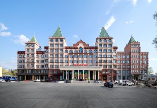 五大连池家豪商务酒店外景图