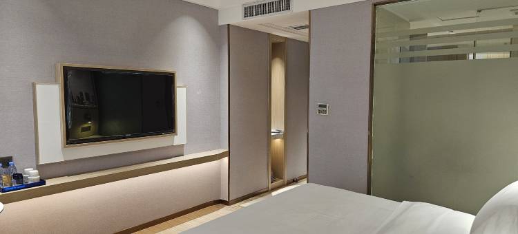 雅斯特国际酒店(陆丰人民路岁宝店)图片