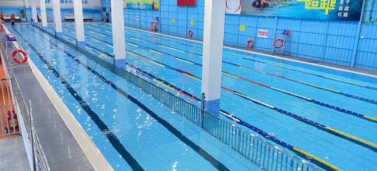 华锦大酒店(怀集高铁站粤运汽车站店)图片