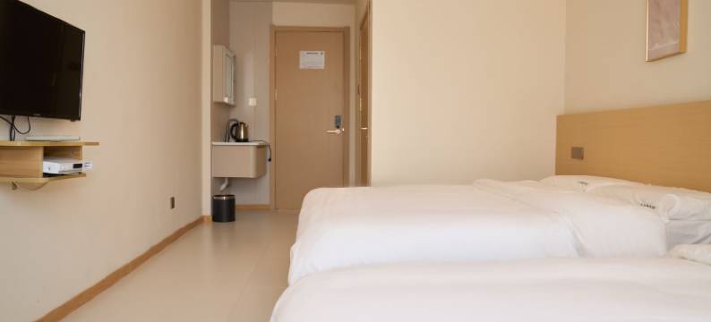 三江源宾馆(长白山北坡集散中心店)图片