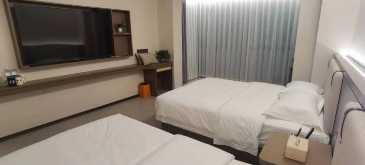 锡林浩特云港宾馆(火车站锡林郭勒盟蒙医医院店)图片