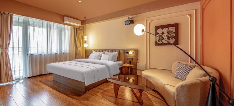 山水居酒店(日照安泰国际广场大学城店)图片