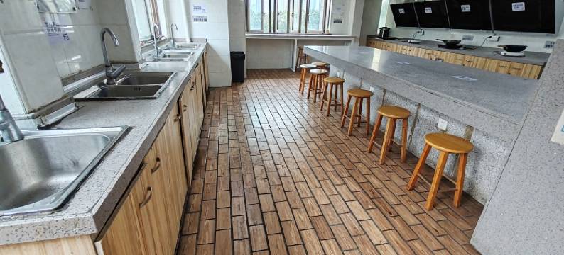 长洲青年社区(软件园二期地铁站会展中心店)图片