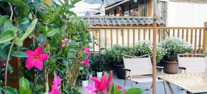 陆和子衿·心灵度假疗愈民宿(丽江古城店)图片