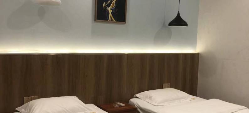 莱兴酒店(重医附二院江南分院店)图片