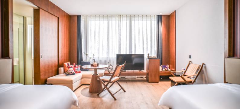 凡花悦璟旋宫酒店(佛山祖庙地铁站店)图片