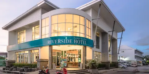 濱江大酒店
