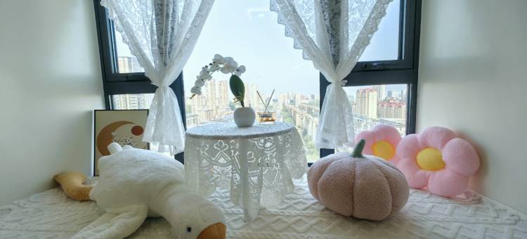 小西家民宿(东海水晶城店)图片