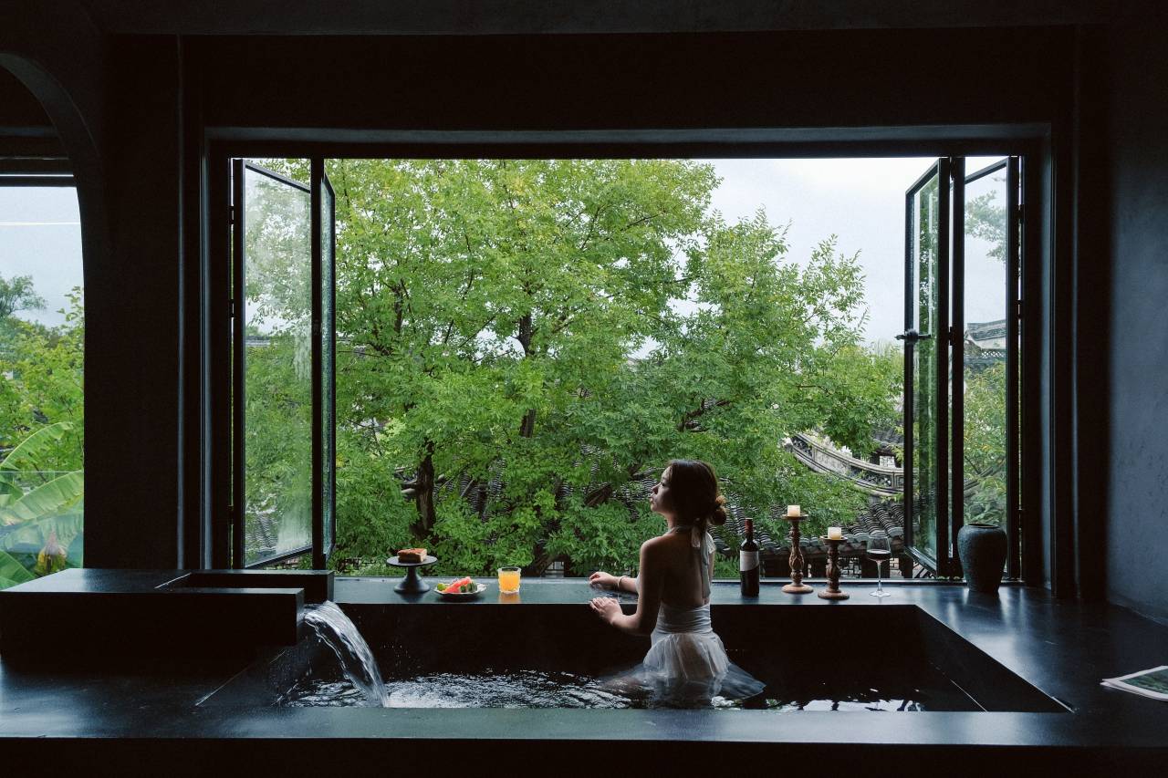 江南赋园林私汤设计师民宿(南浔古镇店)图片