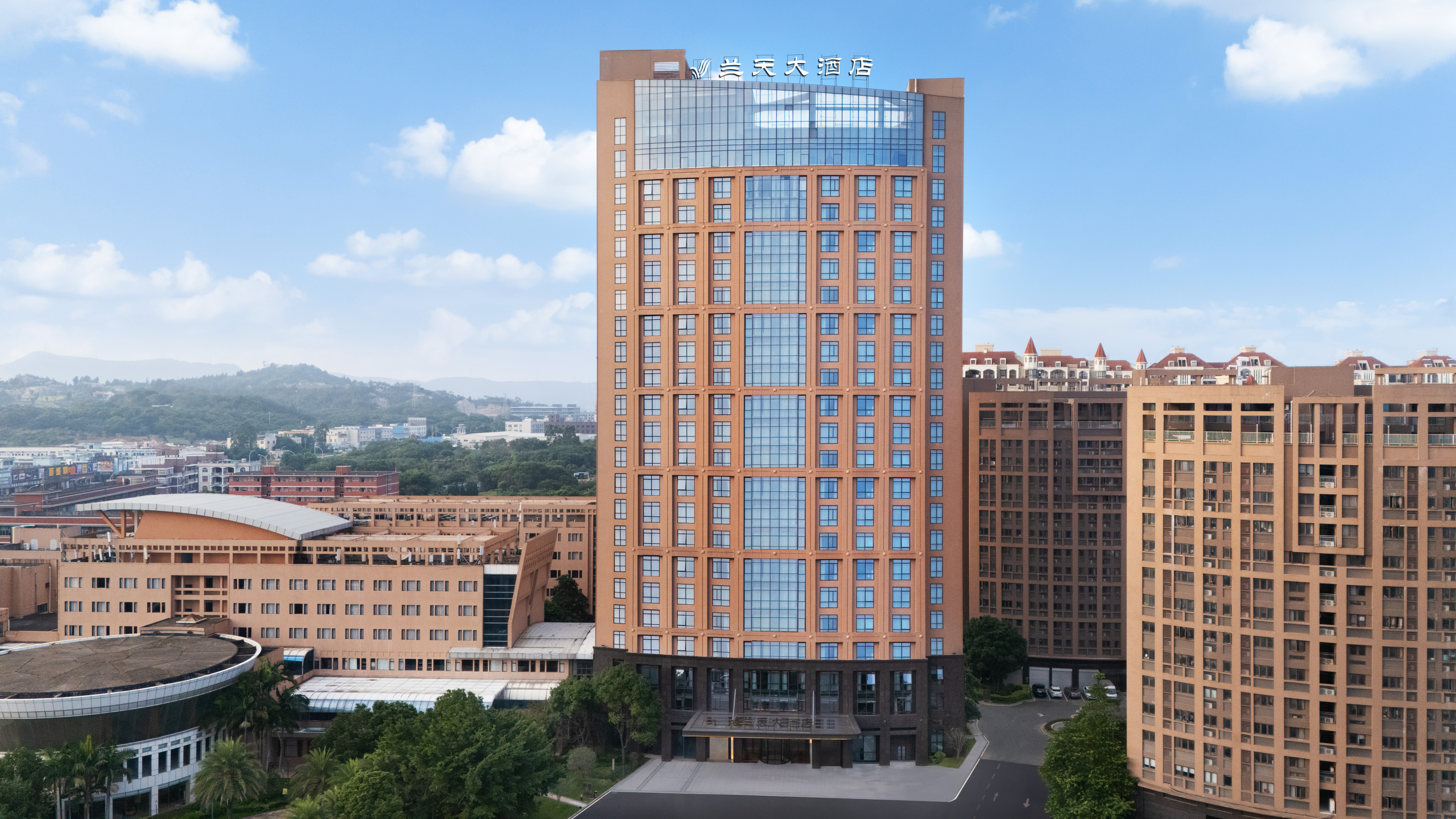 FU QING LAN TIAN HOTELOver view