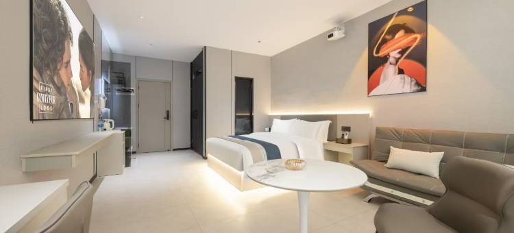 丽都轻奢公寓(中山大涌红木文化博览城店)图片