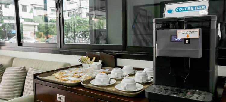 安尼克斯曼谷隆比尼经济酒店(Annex Lumpini Bangkok)图片