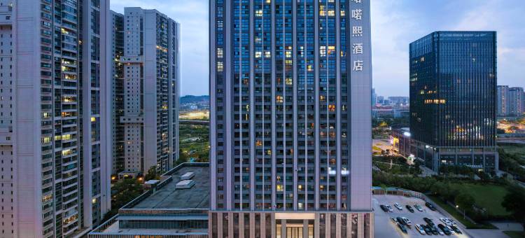 漫丽·滇际半岛影音美学酒店(万科翡翠滨江店)图片