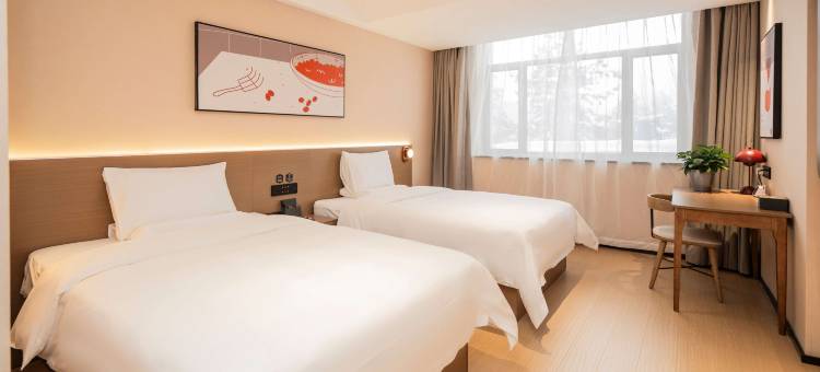 尚客优悦酒店(乌鲁木齐小西沟地铁站店)图片