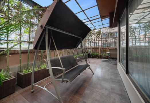 Phoenix Regalia Hotel (Chengdu Chunxi Road Taikoo Li Store)Hotel Overview