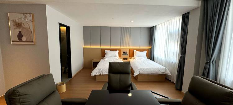 怡居时尚酒店(民权火车站店)图片