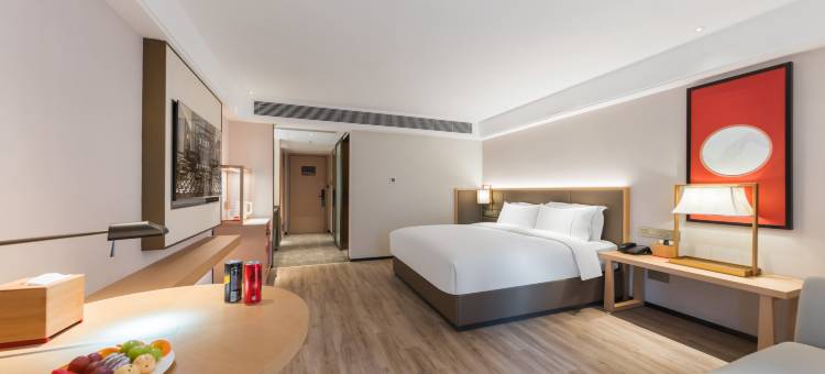 青岛石老人海水浴场极地海洋公园海景美仑酒店图片