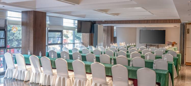 汉瑞至友酒店(文庙广场高铁站店)图片