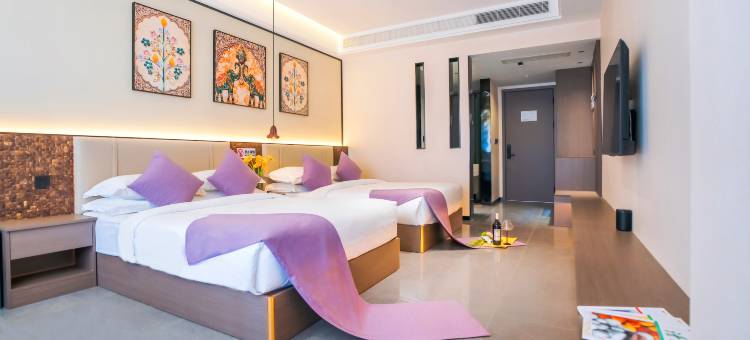 岩佤茶空间智能酒店(勐巴拉国际度假区沙河小镇店)图片