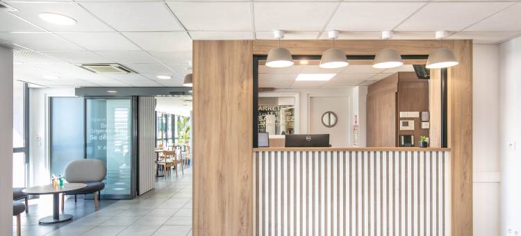 法拉维耶一级酒店(B&B Hotel Lyon Aéroport Saint-Quentin-Fallavier)图片