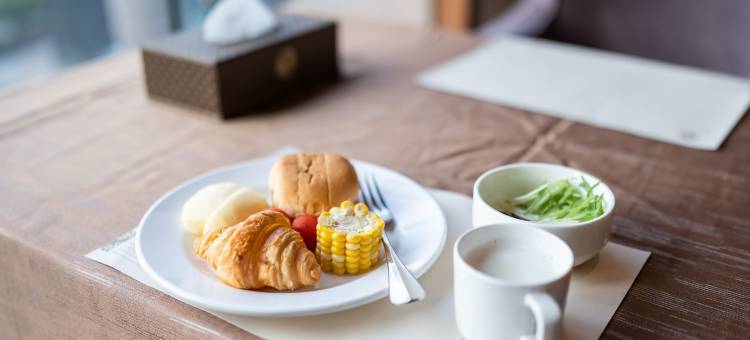 东莞汇丽华酒店(常平南站百花时代店)图片