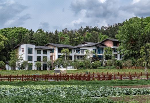 宝峯书院外景图