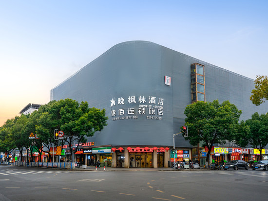 易佰连锁旅店(上海九亭地铁站店)