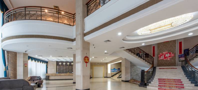 隆兴大酒店(广东科技学院店)图片