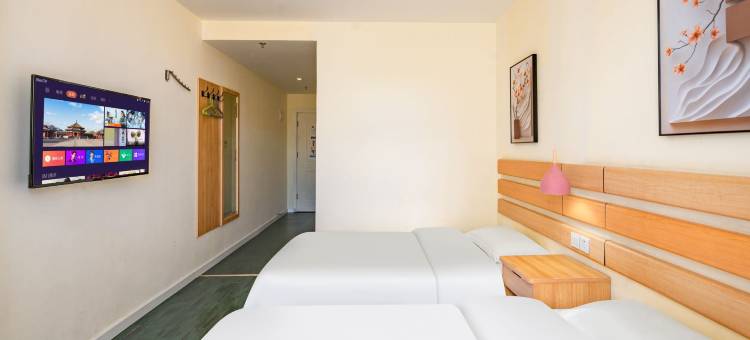 乌鲁木齐禾美酒店(德汇万达和田二街店)图片