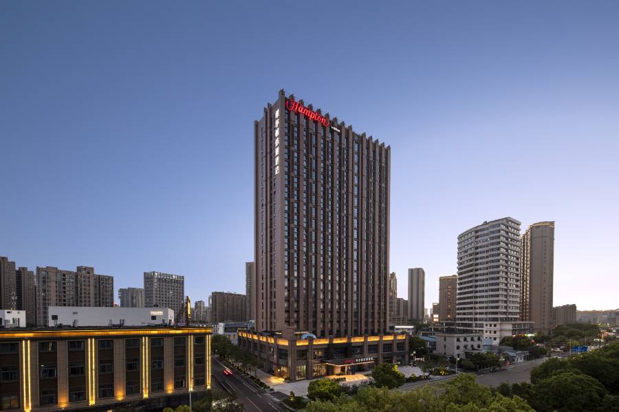 寧波鄞州中心希爾頓歡朋酒店