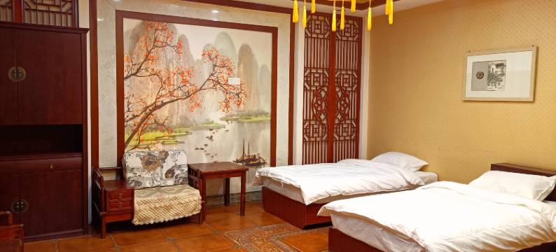 冠逸酒店(开原全民健身中心)图片