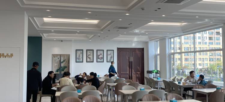 丹东顺涵酒店(鸭绿江店)图片