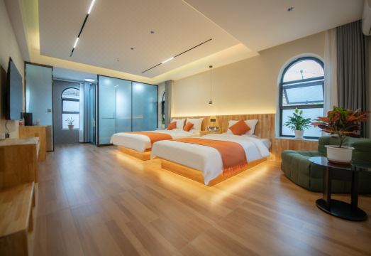 特克斯云牧谣民宿（八卦城店）外景图