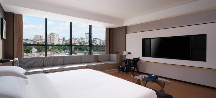 索莱仕酒店·Soluxe Hotel(西双版纳景洪泼水广场店)图片