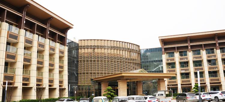 青山云栖酒店(随州市银杏谷度假区店)图片