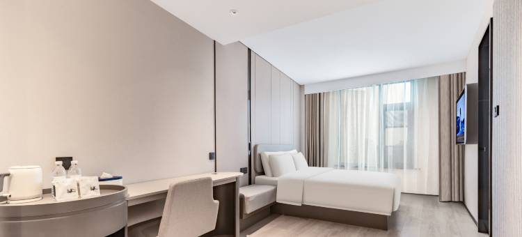 诸暨滨江北路体育公园亚朵X酒店图片