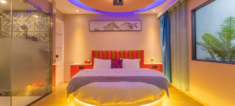 由里舒泊智慧酒店(遵义吾悦广场店)图片